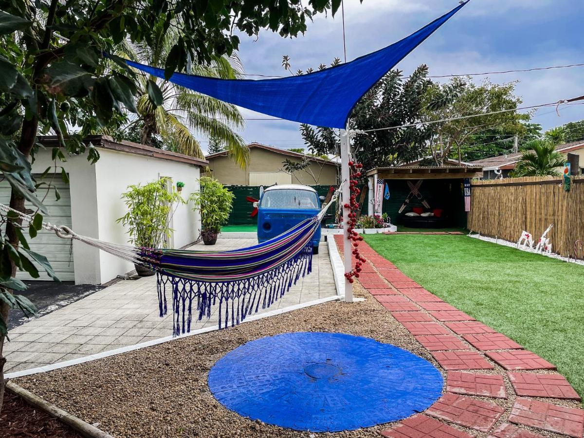 הוליווד Hammocks & Mini-Golf! 10 Mins From Beach! מראה חיצוני תמונה